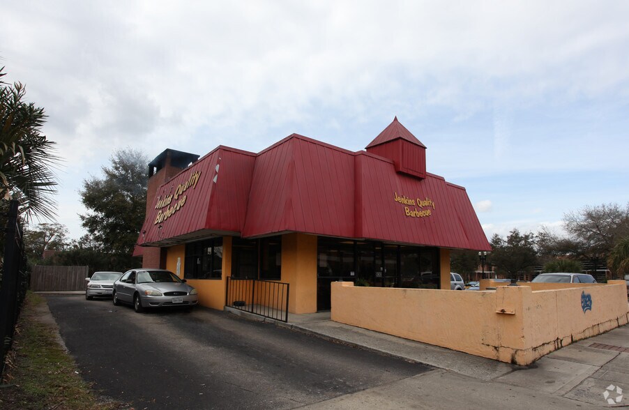 830 Pearl St, Jacksonville, FL à louer - Photo du bâtiment - Image 2 de 2