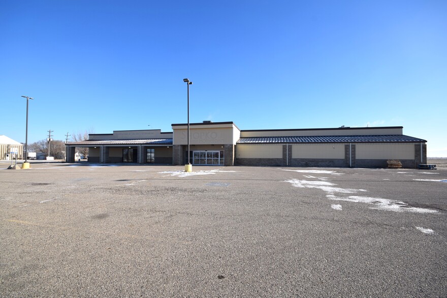 1712 SD Hwy 10, Sisseton, SD for sale - Building Photo - Image 1 of 33