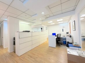 121-127 W 27th St, New York, NY for lease Interior Photo- Image 2 of 18