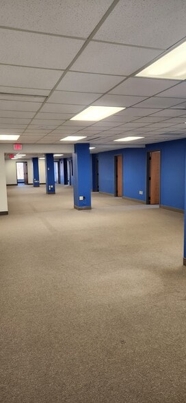 1991 Crocker Rd, Westlake, OH for lease - Building Photo - Image 2 of 5