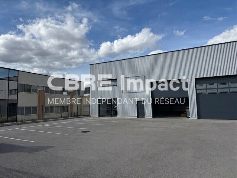 8 Rue Louis Lumière, Marsannay-la-Côte à louer - Photo du bâtiment - Image 3 de 5