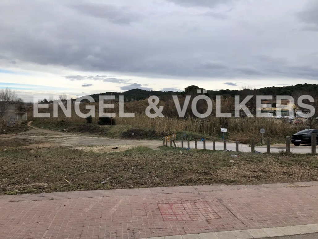 Land in Sant Cugat del Vallès, Barcelona for sale Floor Plan- Image 1 of 5