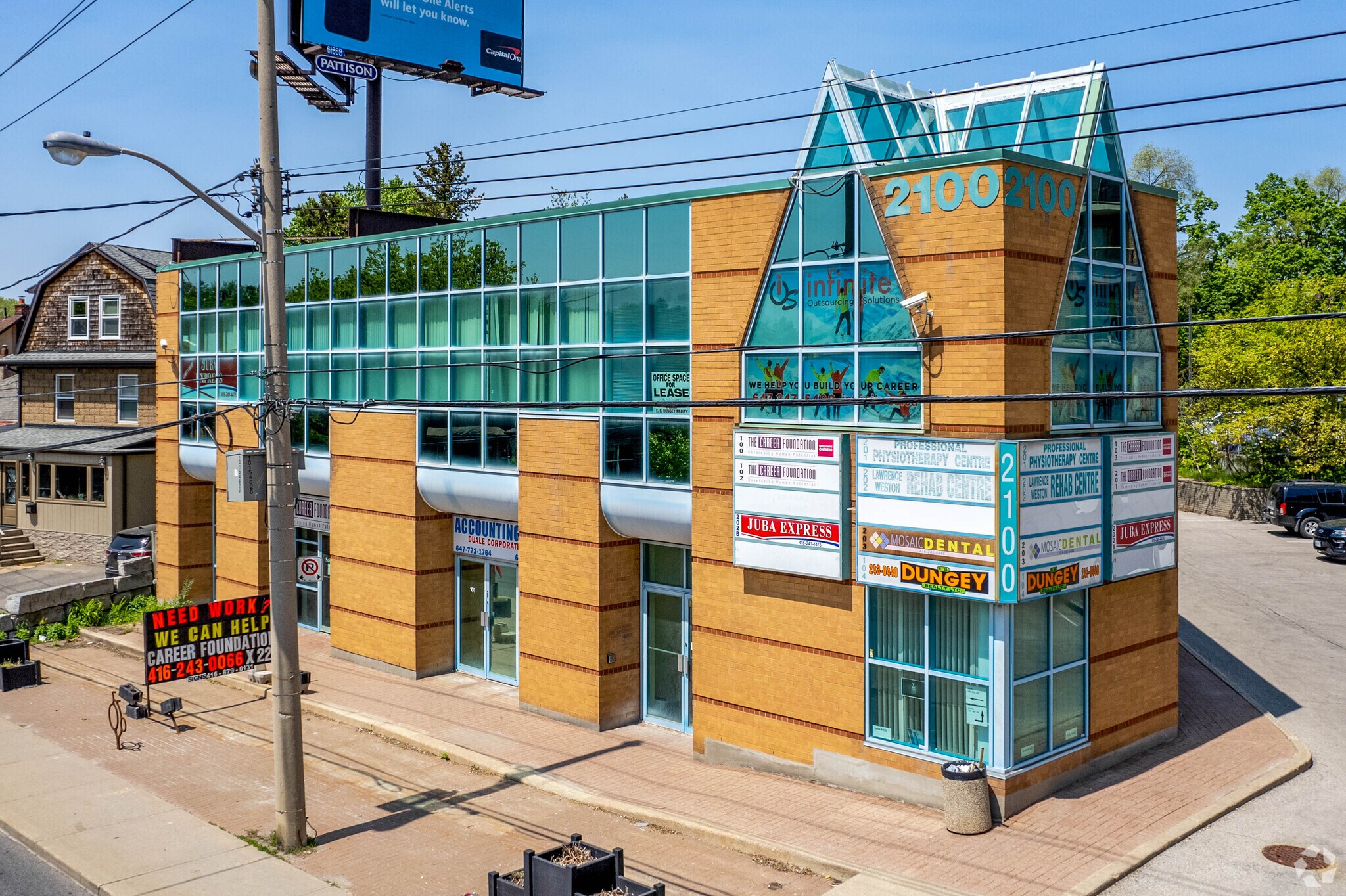 2100 Lawrence Ave W, Toronto, ON à vendre Photo principale- Image 1 de 1