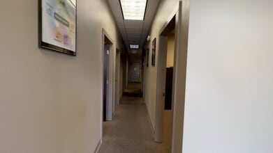 4691 S Atlanta Rd SE, Smyrna, GA à louer - Vidéo sur l’inscription commerciale 