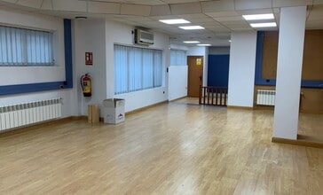 Calle de Eduardo Marquina, 20, Ávila, Ávila for lease Interior Photo- Image 2 of 2