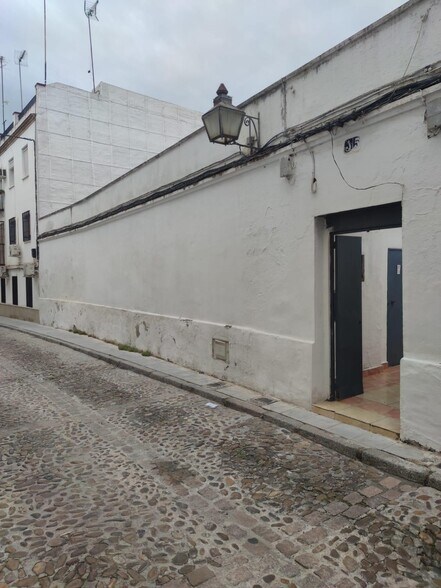 Land in Córdoba, Córdoba for sale - Primary Photo - Image 1 of 4
