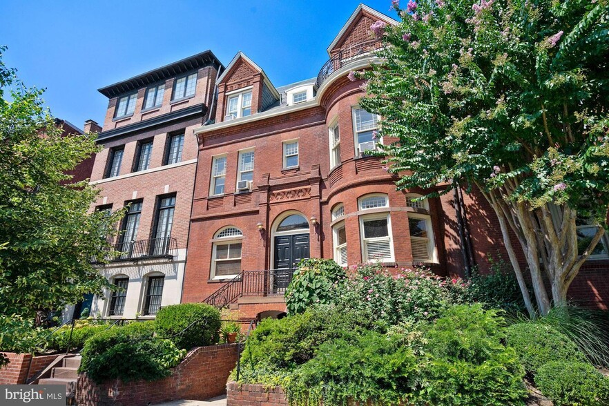 2015 R St NW, Washington, DC à vendre - Photo du b timent - Image 1 de 19