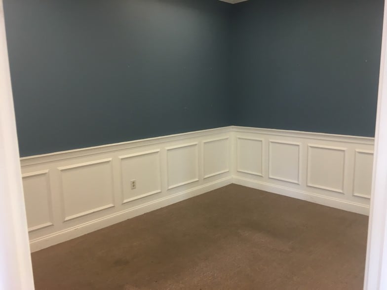 61 Commerce Way, Plymouth, MA for lease - Interior Photo - Image 3 of 7