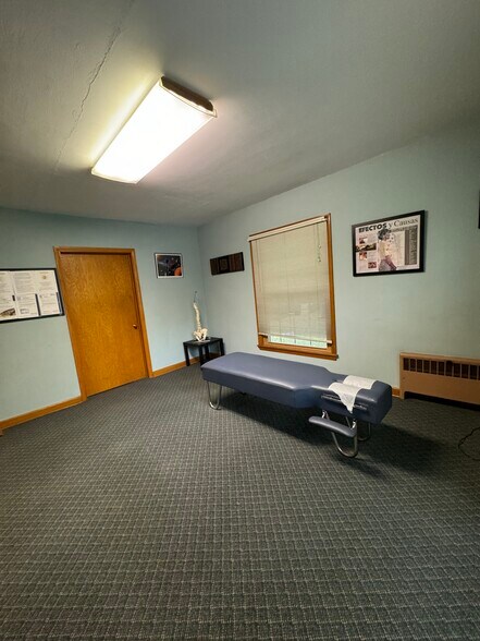 3757 S Howell Ave, Milwaukee, WI à louer - Photo intérieure - Image 3 de 4