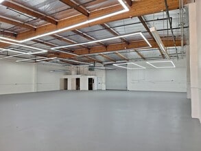 843 E Valley Blvd, San Gabriel, CA à louer Photo intérieure- Image 2 de 7