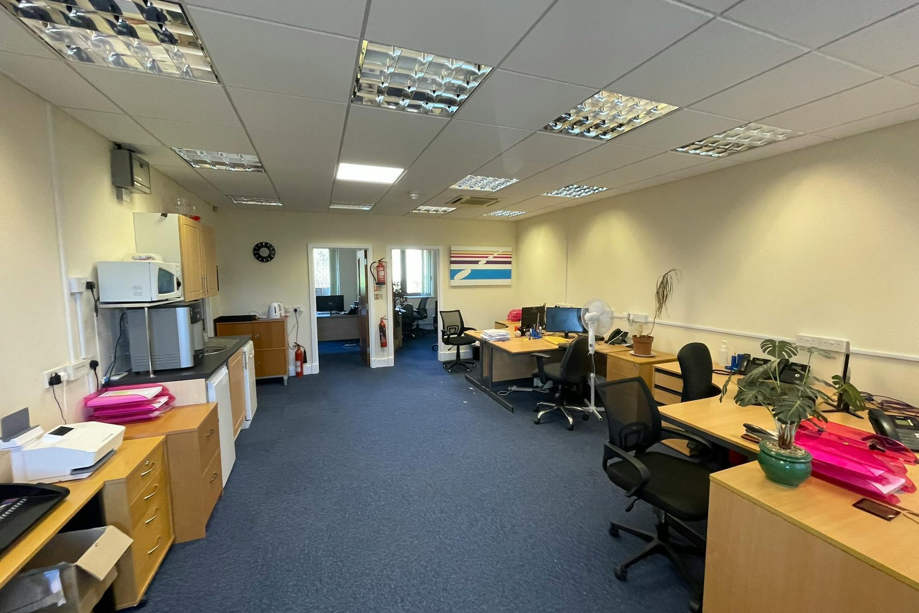 Mitre Way, Battle for lease Interior Photo- Image 1 of 9