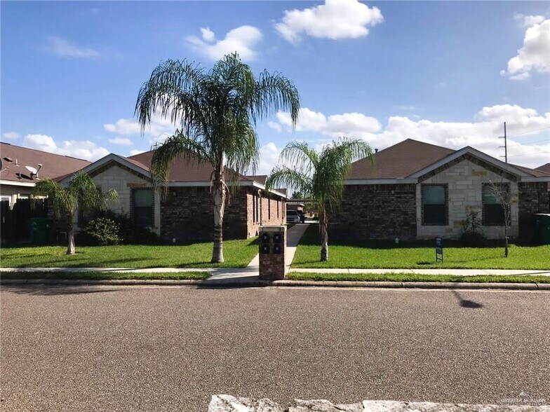 3902 S Radisson Ave, Pharr, TX à vendre - Photo du bâtiment - Image 1 de 20