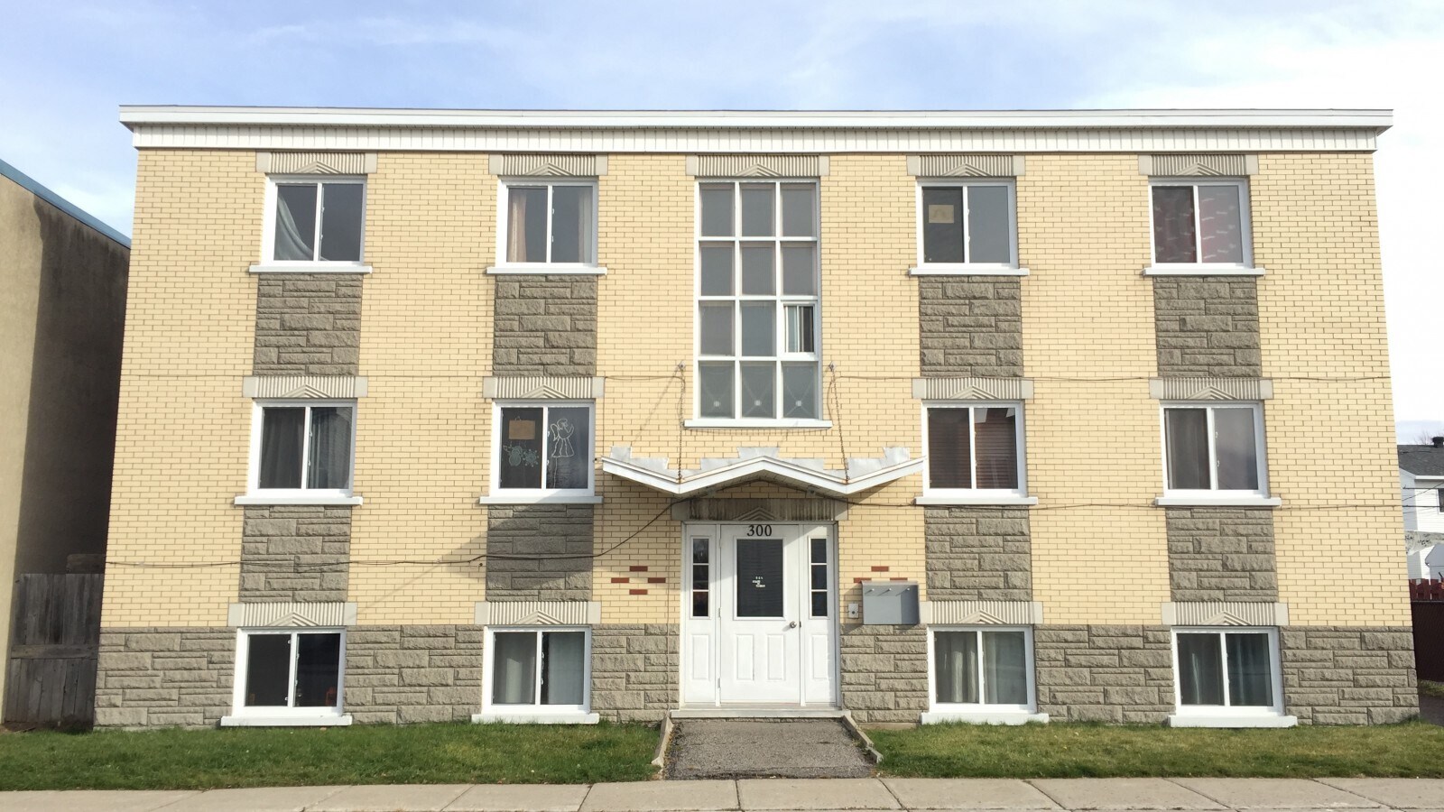 300 Av Santerre, Québec, QC à vendre Photo principale- Image 1 de 1