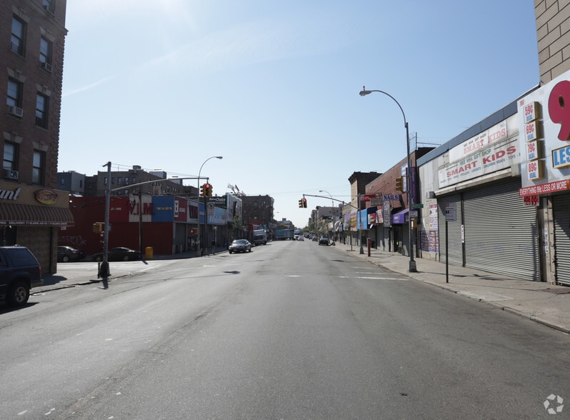 790 E Tremont, Bronx, NY for sale - Building Photo - Image 2 of 16