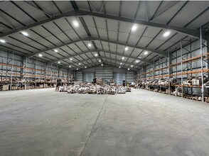 Park Farm Rd, Scunthorpe for lease Interior Photo- Image 1 of 1