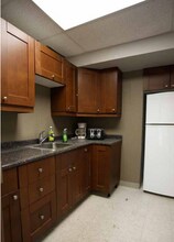 160 King St W, Hamilton, ON à louer Photo intérieure- Image 2 de 7