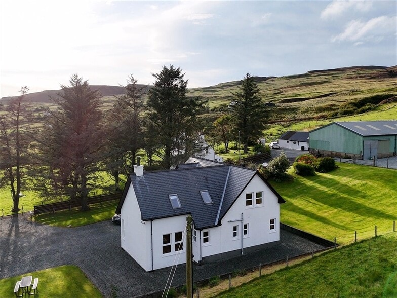 11 Trotternish Bed and Breakfast, Portree for sale - Building Photo - Image 2 of 7