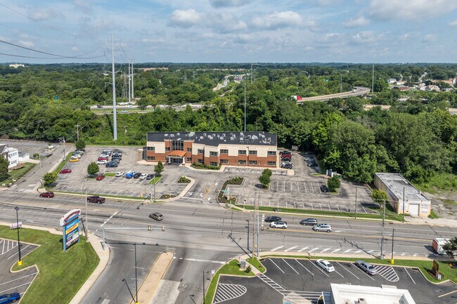 Plus de détails pour 1553 Chester Pike, Crum Lynne, PA - Bureau à vendre