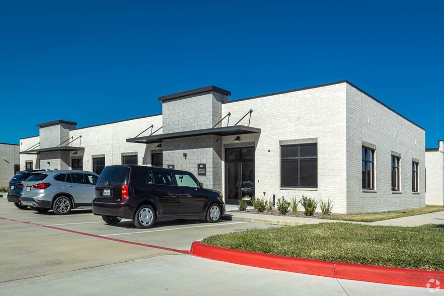 26077 Nelson Way, Katy, TX for lease - Building Photo - Image 2 of 24