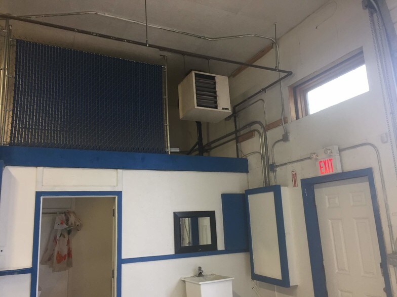 12211-12219 66 St NW, Edmonton, AB à vendre - Autre - Image 3 de 30