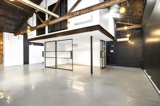 46 Gladstone St, Southbank for lease Interior Photo- Image 2 of 10
