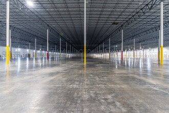 159 Commerce Logistics Dr, Commerce, GA for lease Building Photo- Image 2 of 5