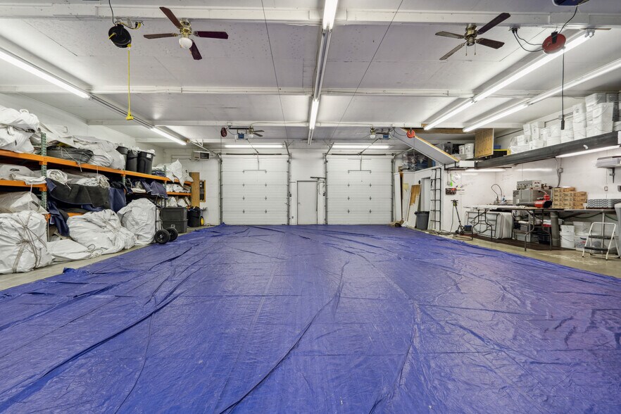 79 Sweebee Ln, Columbia Falls, MT à vendre - Photo du bâtiment - Image 3 de 27