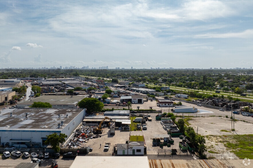 14569 NW 25th Ave, Opa Locka, FL for sale - Aerial - Image 2 of 6