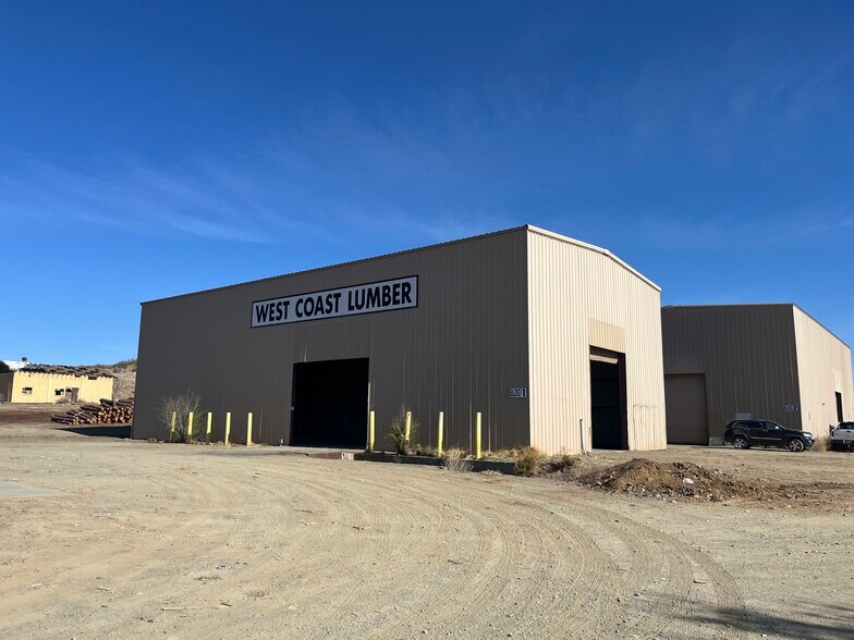 11910 E Iron King Rd, Humboldt, AZ à louer - Photo du bâtiment - Image 2 de 4