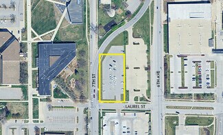 More details for 1103-1105 7th St, Des Moines, IA - Land for Lease