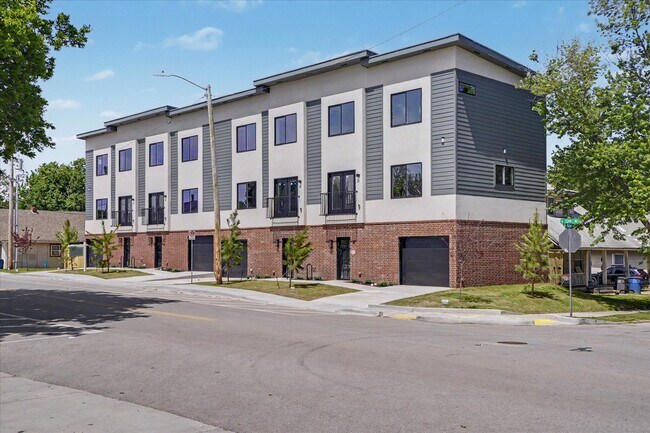Plus de détails pour 1244 S Quincy Ave, Tulsa, OK - Multi-résidentiel à vendre