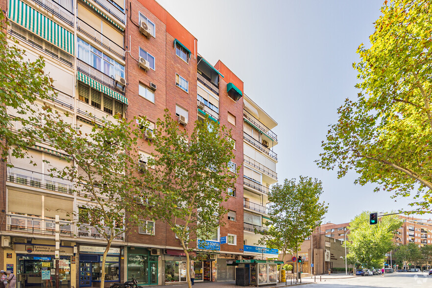 Calle De Santa Hortensia, 23, Madrid, Madrid for lease - Building Photo - Image 2 of 2