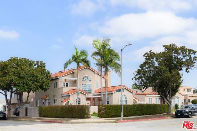 Plus de détails pour 1659 W 83rd St, Los Angeles, CA - Multi-résidentiel à vendre