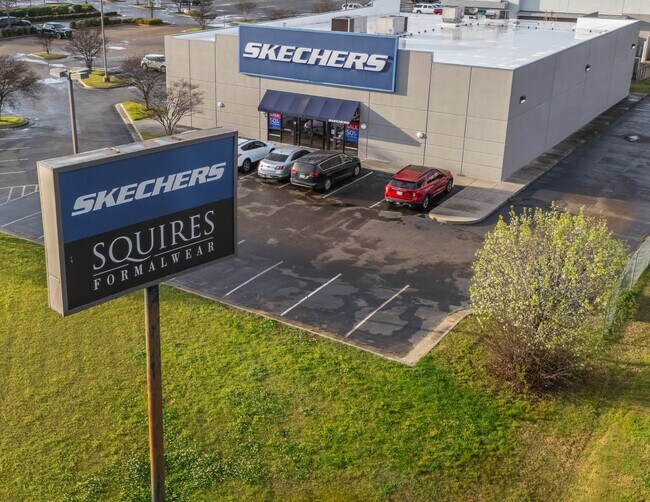 Plus de détails pour 4301 Pecanland Mall Dr, Monroe, LA - Commerce de détail à vendre