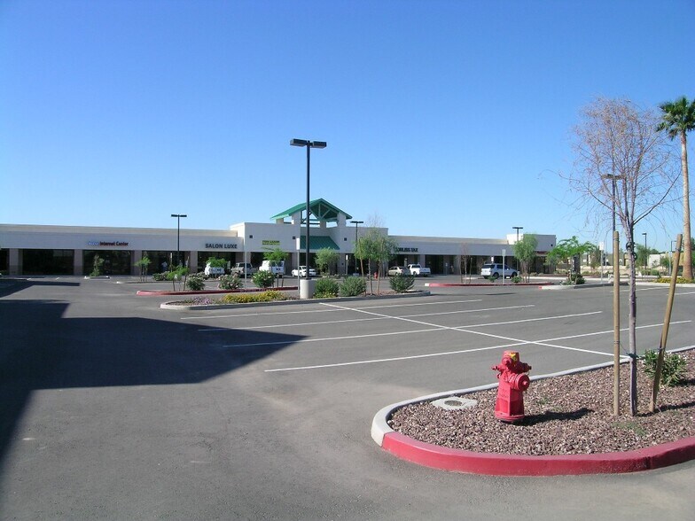 1035-1039 E Van Buren St, Avondale, AZ à louer - Photo du bâtiment - Image 2 de 2