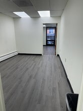 8730 Georgia Ave, Silver Spring, MD à louer Photo intérieure- Image 2 de 6