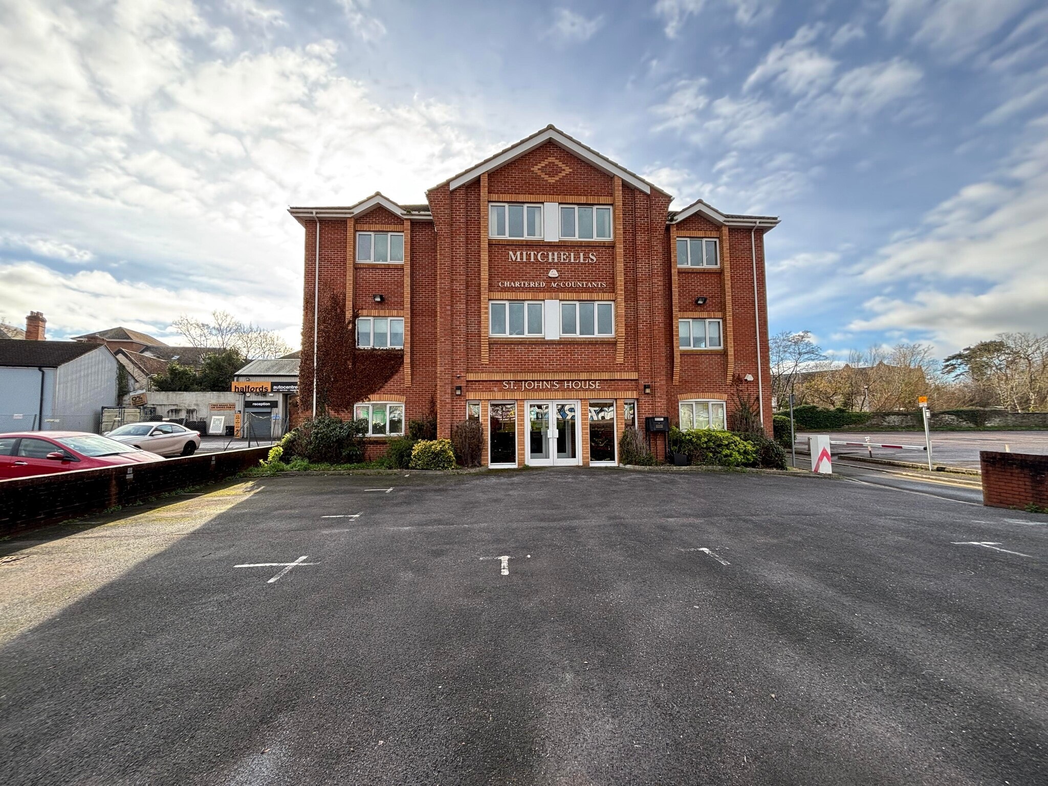 Castle St, Taunton for lease Primary Photo- Image 1 of 15