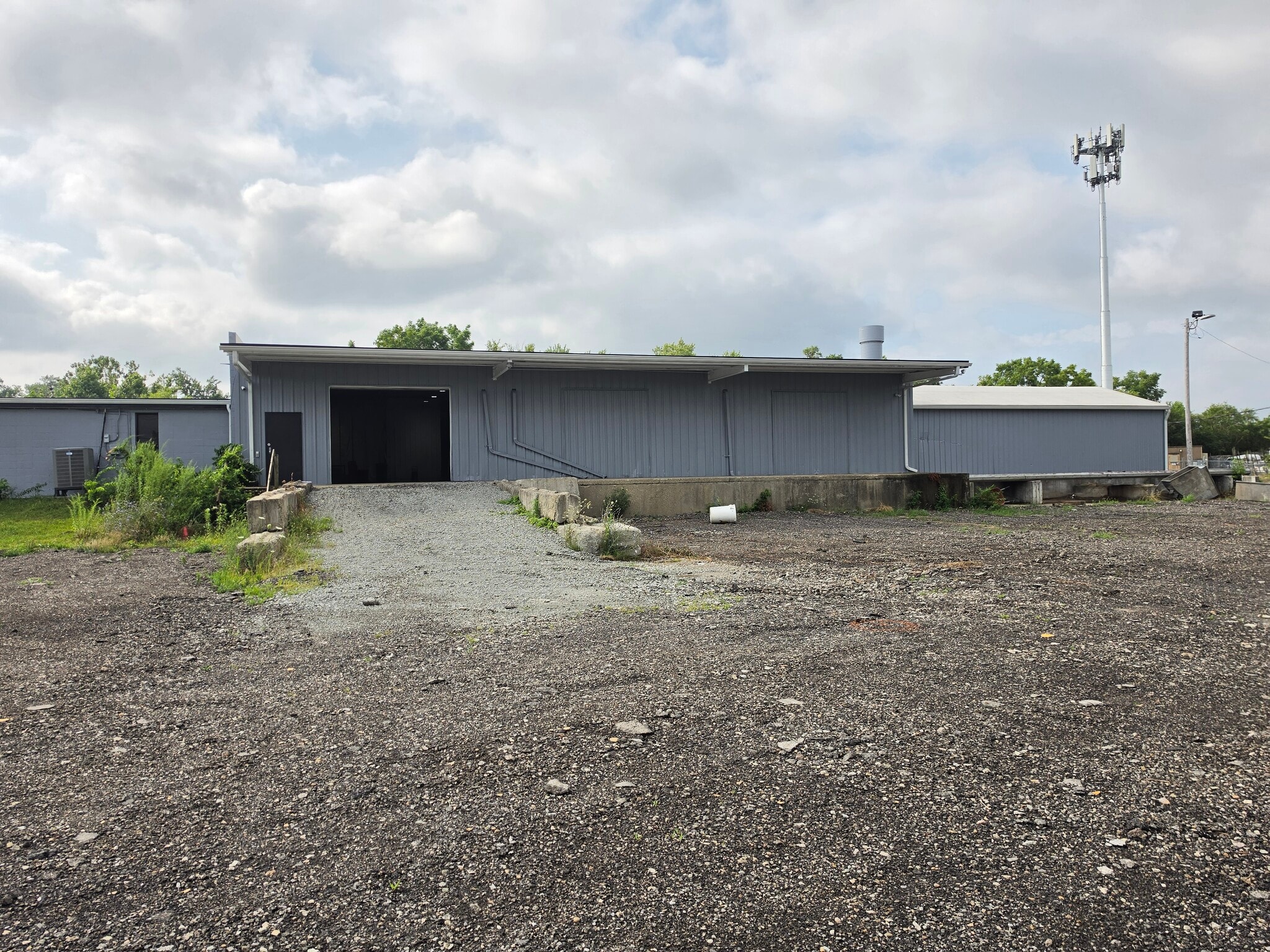 1728 Churchman Ave, Indianapolis, IN for lease Interior Photo- Image 1 of 9