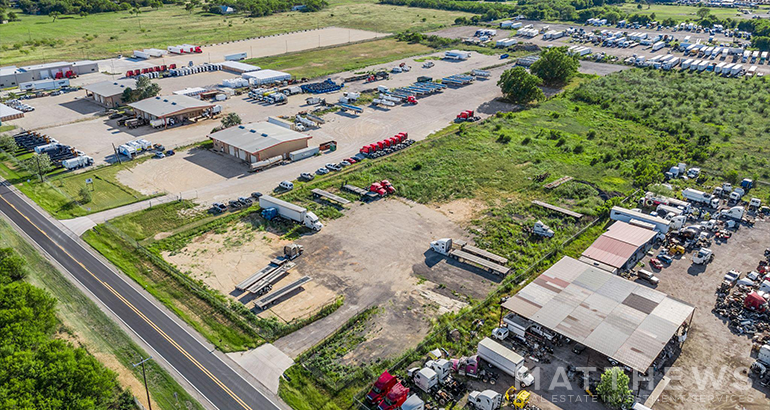 865 FM 1516, San Antonio, TX à louer - Photo du bâtiment - Image 2 de 5