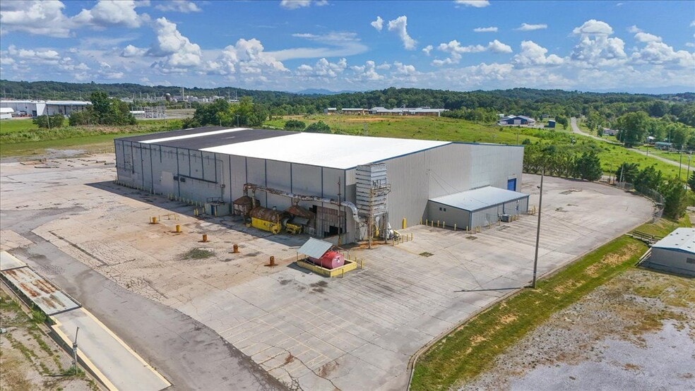 1230 Pottertown Rd, Midway, TN à vendre - Photo du bâtiment - Image 2 de 34