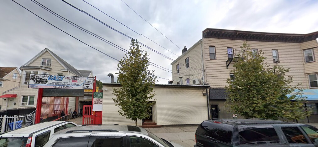 10120 Jamaica Ave, Jamaica, NY à vendre Photo du bâtiment- Image 1 de 7