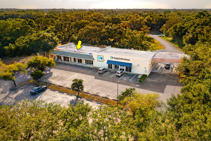 5045-5053 Turnpike Feeder Rd, Fort Pierce, FL for lease - Building Photo - Image 2 of 3