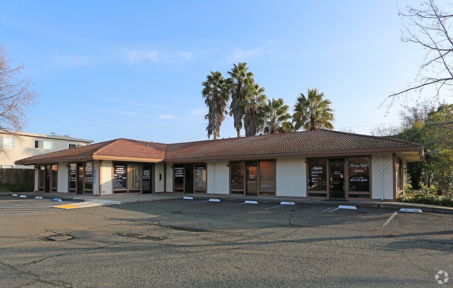 1930 Pennsylvania Ave, Fairfield, CA à louer - Photo du bâtiment - Image 3 de 8