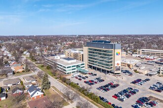 820 E Grant St, Appleton, WI - AERIAL  map view