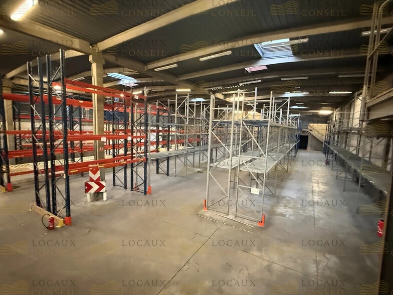 Flex dans Villeneuve-la-Garenne à louer - Photo intérieure - Image 2 de 10