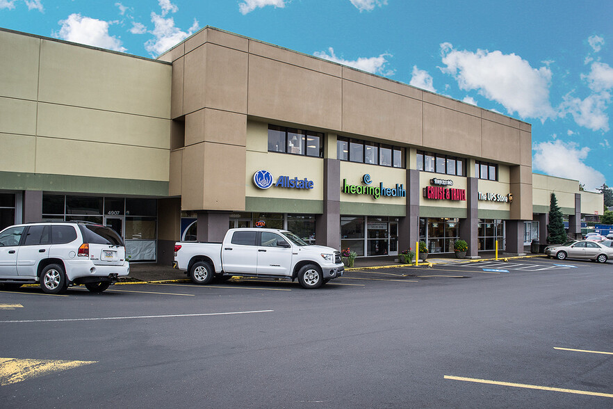 7700 SW Beaverton Hillsdale Hwy, Portland, OR for lease - Building Photo - Image 1 of 7