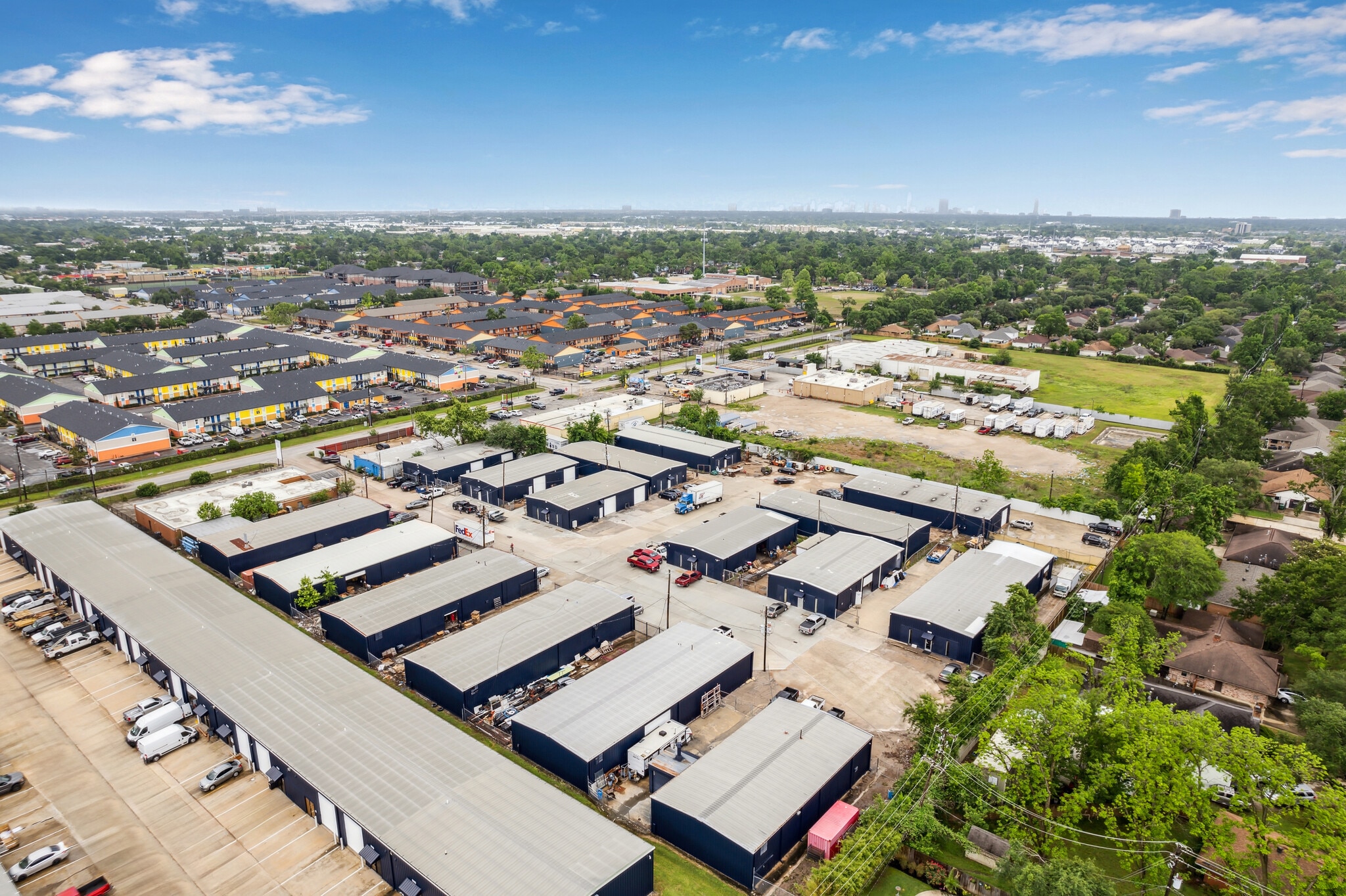 4041-4071 Hollister Rd, Houston, TX for lease Building Photo- Image 1 of 6