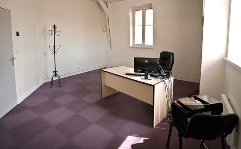 Office/Medical in Orléans for lease - Interior Photo - Image 1 of 3