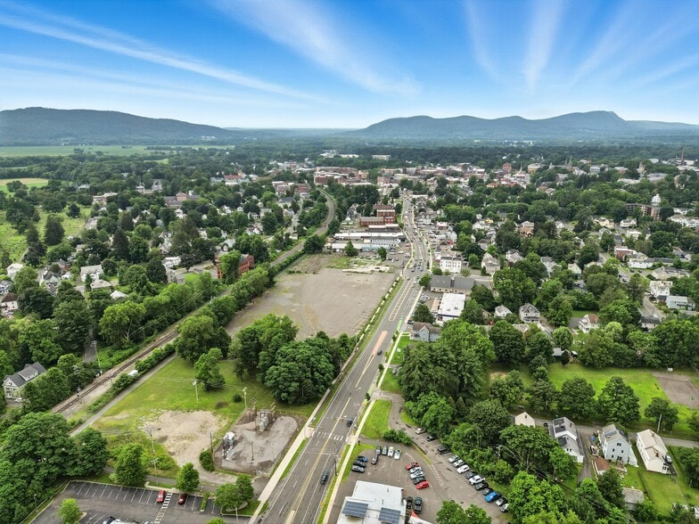 187 King st, Northampton, MA for lease - Aerial - Image 1 of 9