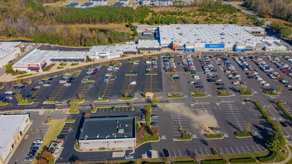 921 E Broad St, Fuquay Varina, NC for sale - Building Photo - Image 3 of 5